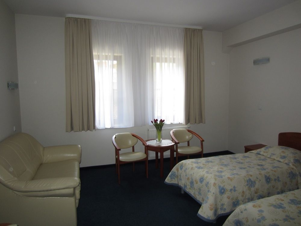 Hotel Jaworzyna Krynicka Krynica-Zdrój Exteriör bild