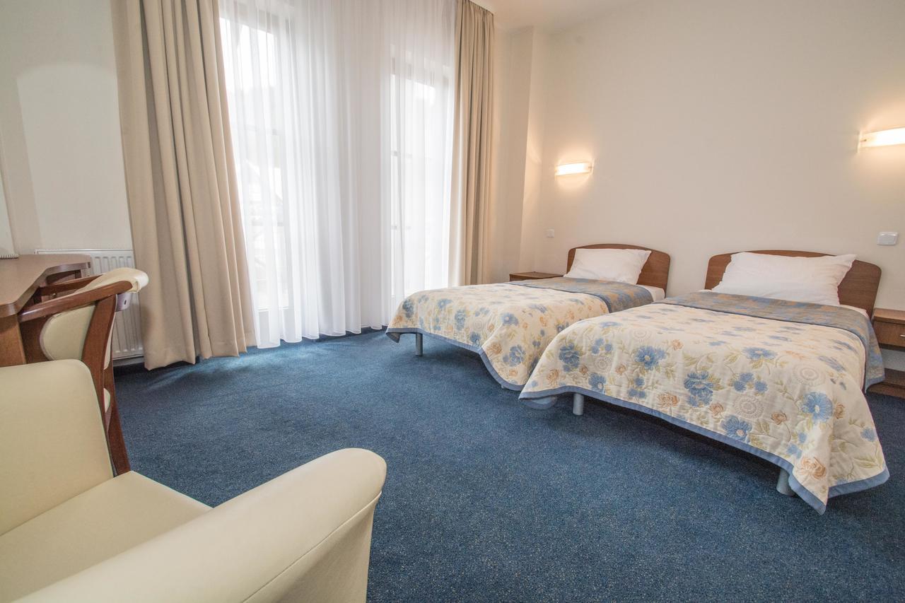 Hotel Jaworzyna Krynicka Krynica-Zdrój Exteriör bild